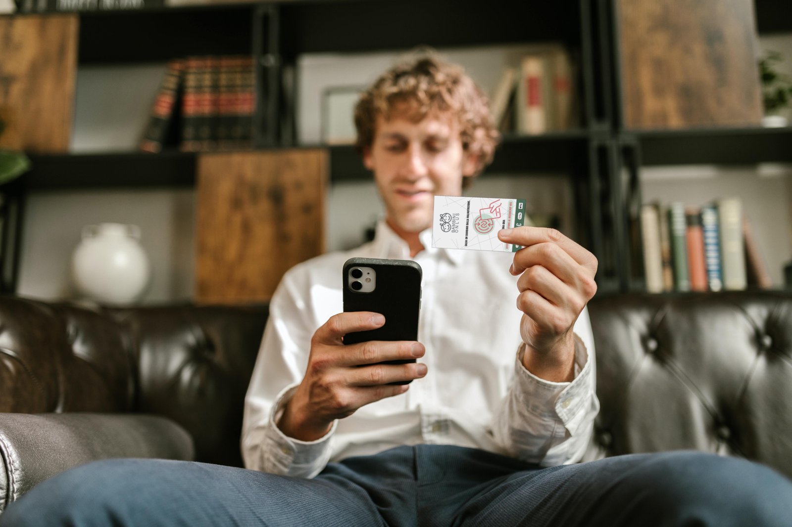 Etichette card per prodotti solidali con microchip NFC